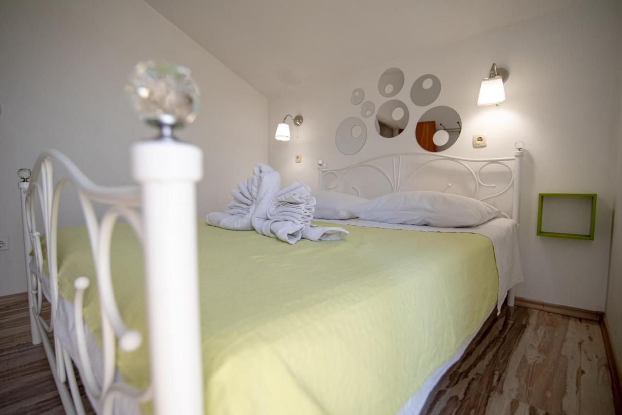 Apartment Josipa Grebaštica Eksteriør bilde